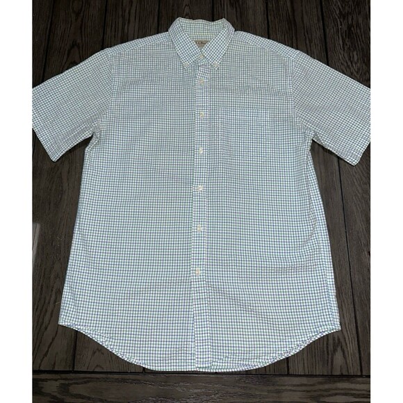 L.L. Bean Plaid Seersucker Short Sleeved Shirt Size Medium - Picture 1 of 5
